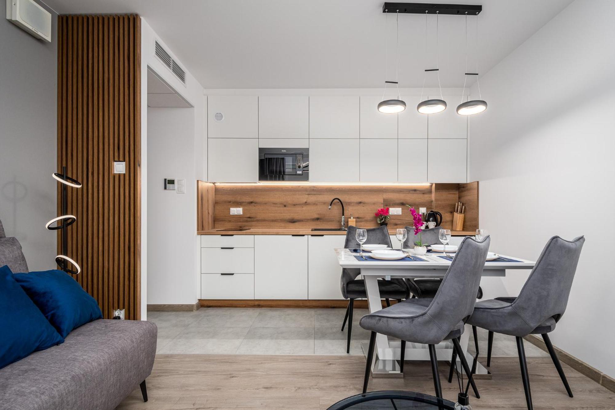 Apartment Pileckiego 59 By Perfect Free Parking Warsaw