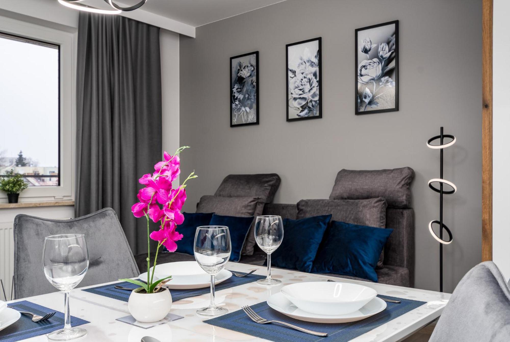 Pileckiego 59 By Perfect Free Parking * Warszawa