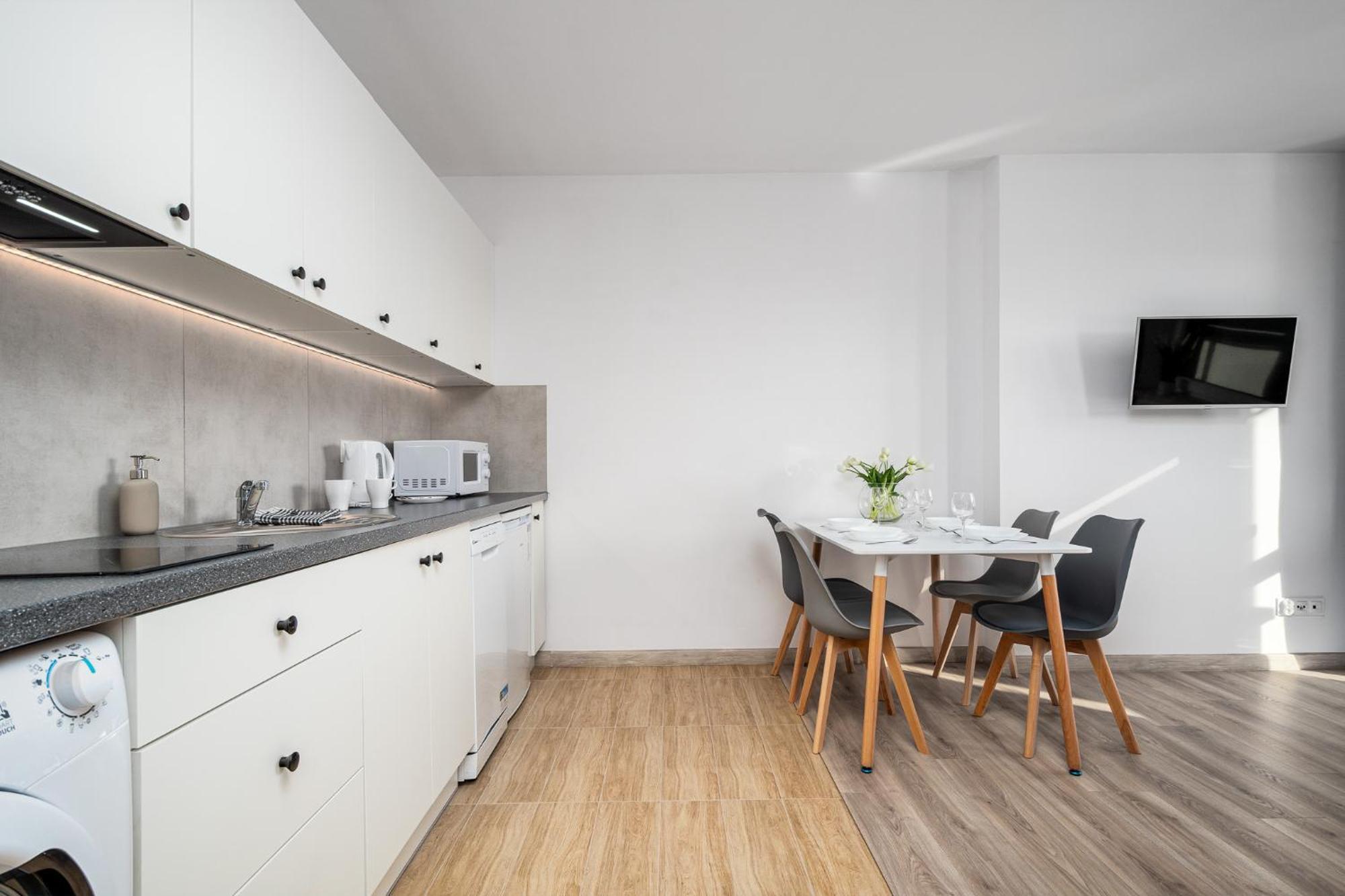 Pileckiego 59 By Perfect Free Parking Appartement